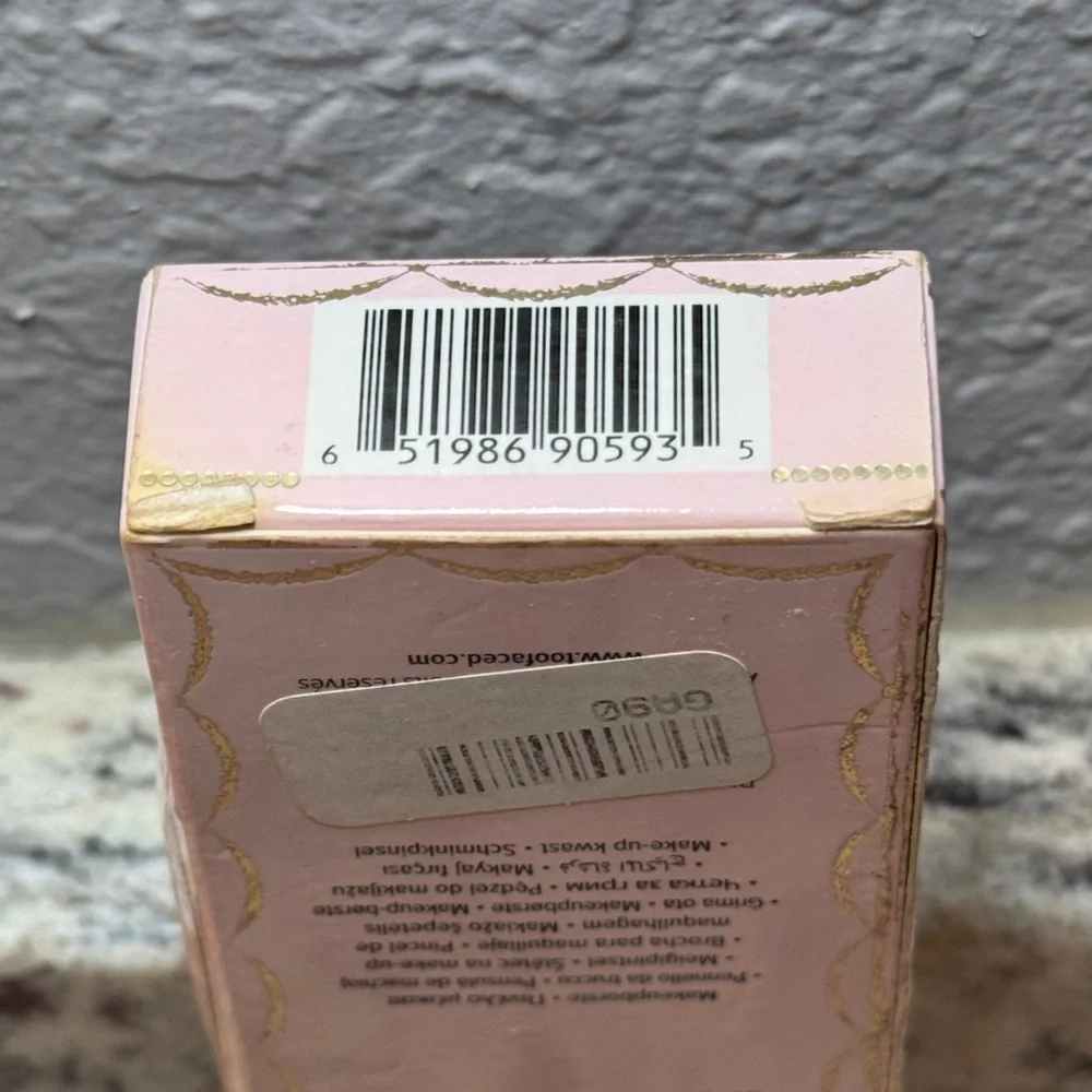 Too Faced Diamond Light Brush - Highlighting